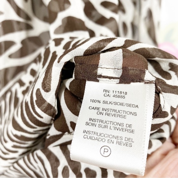 Michael Kors Brown Animal Print Silk Front Tie Blouse 3X - Picture 10 of 15